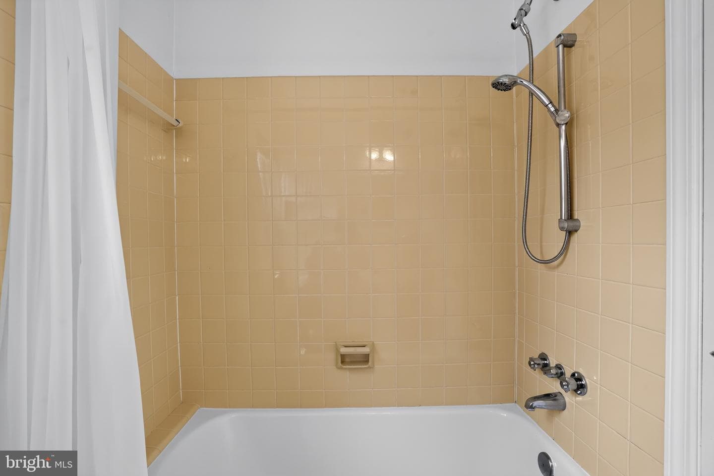 6717 Pemberton Street photo 34