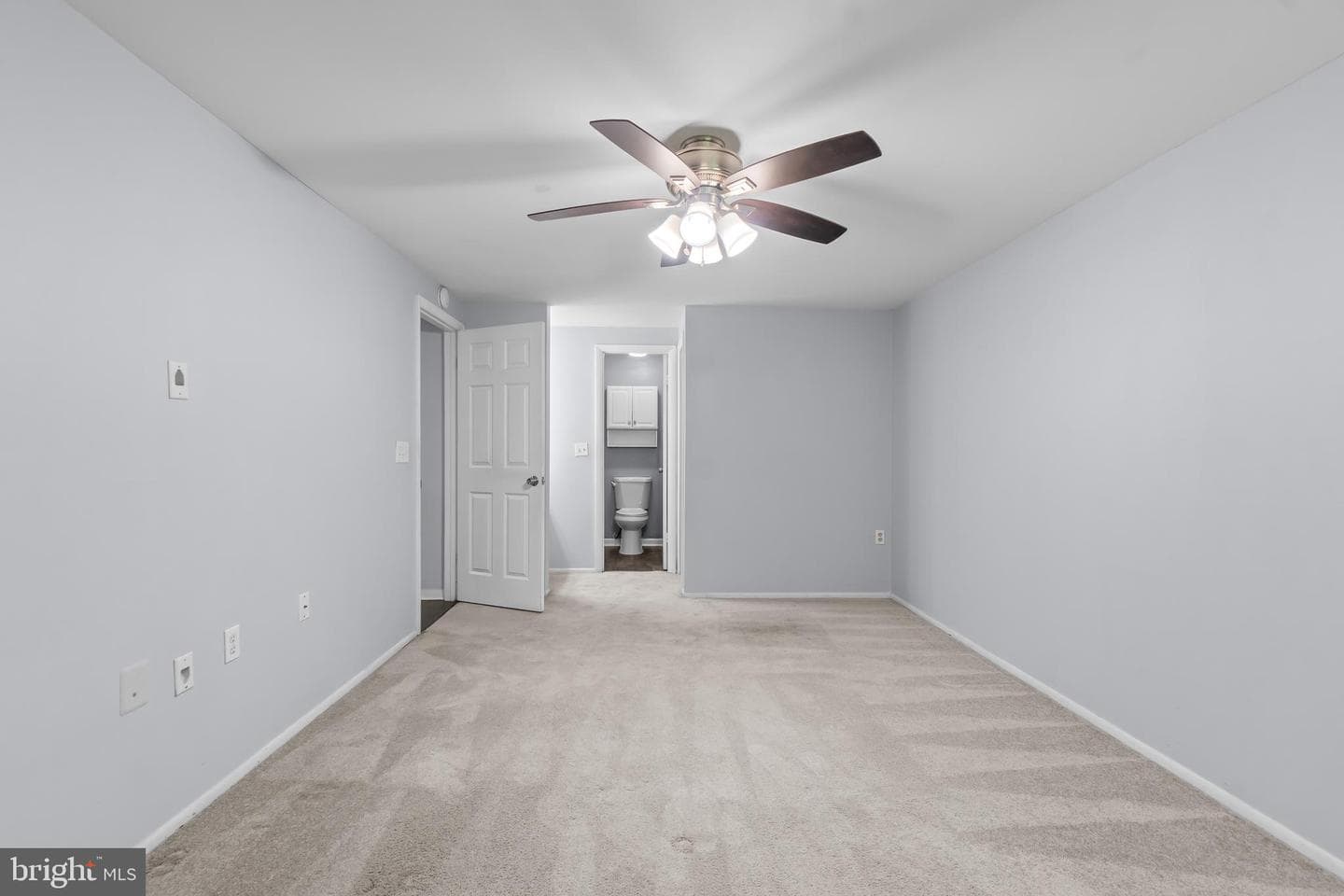 13200 Chalet Place #10-102 photo 22