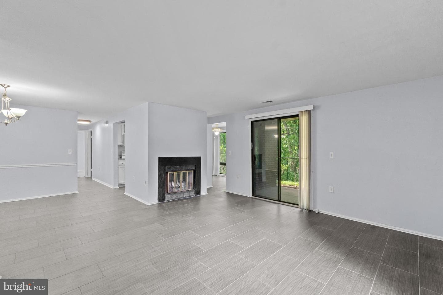 13200 Chalet Place #10-102 photo 5