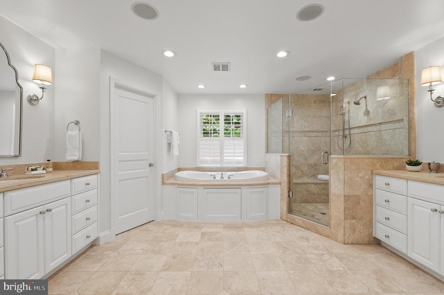 7009 Loch Lomond Drive photo 33