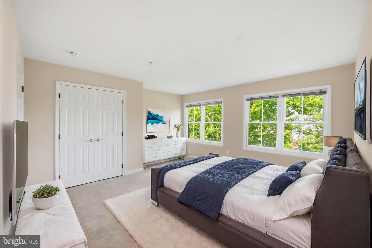 404 King Farm Boulevard #40406 photo 12