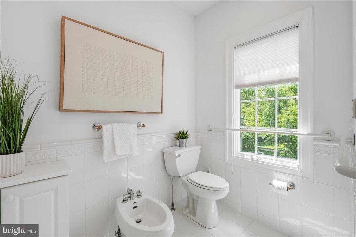 8413 Rapley Ridge Lane photo 40