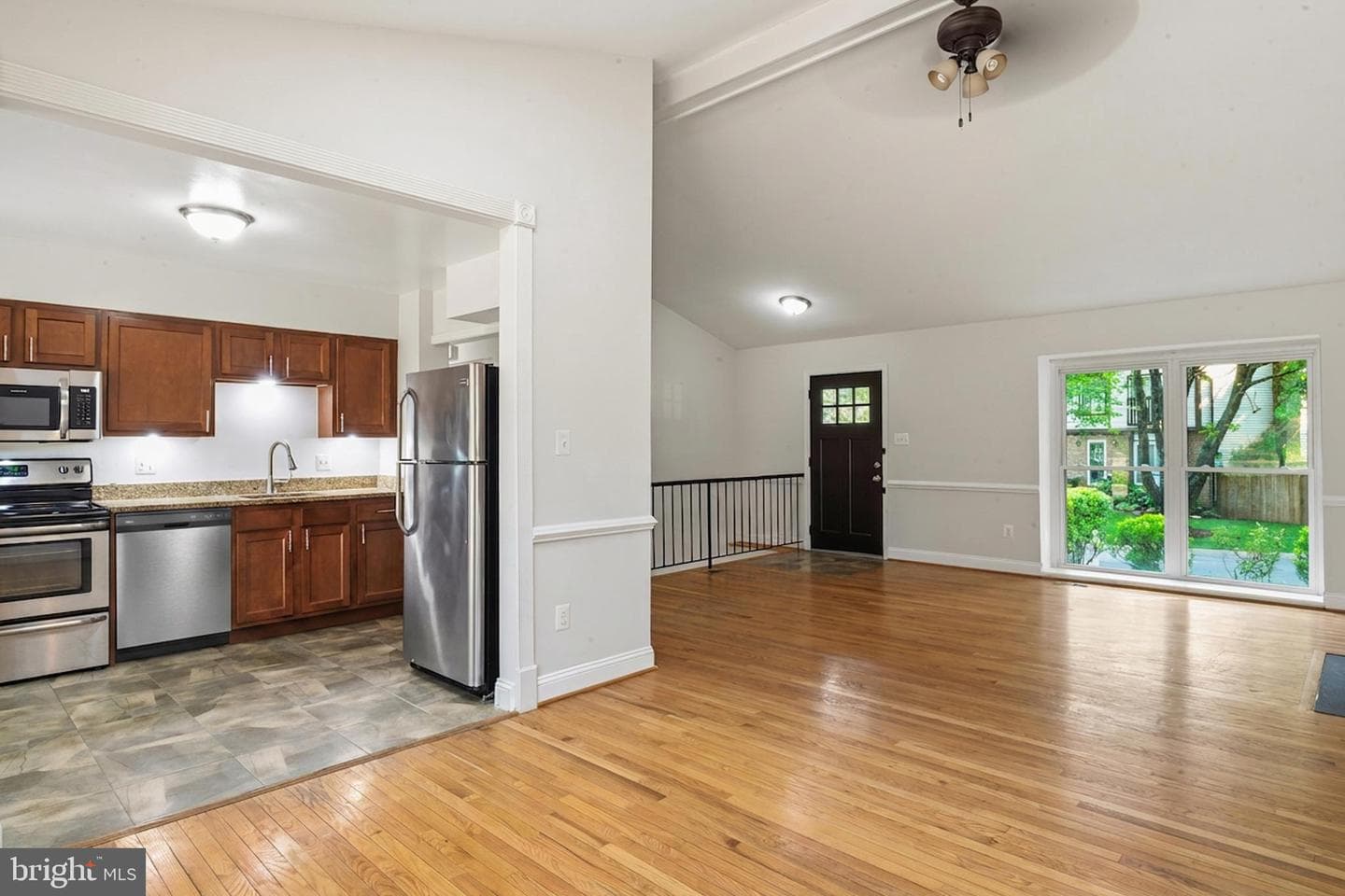 19044 Mcfarlin Drive photo 11