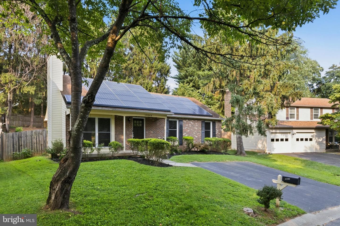 19044 Mcfarlin Drive, Germantown