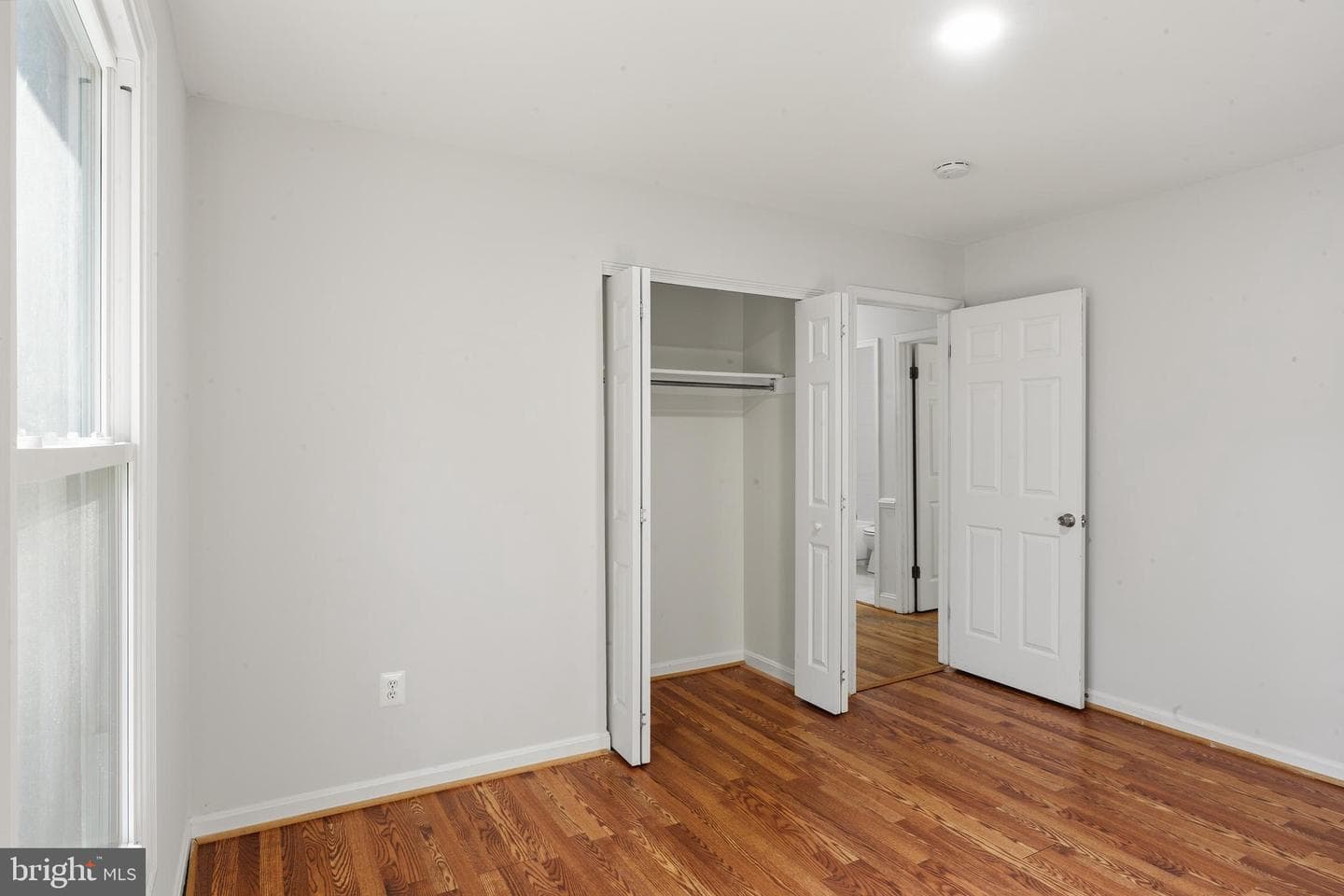 19044 Mcfarlin Drive photo 27