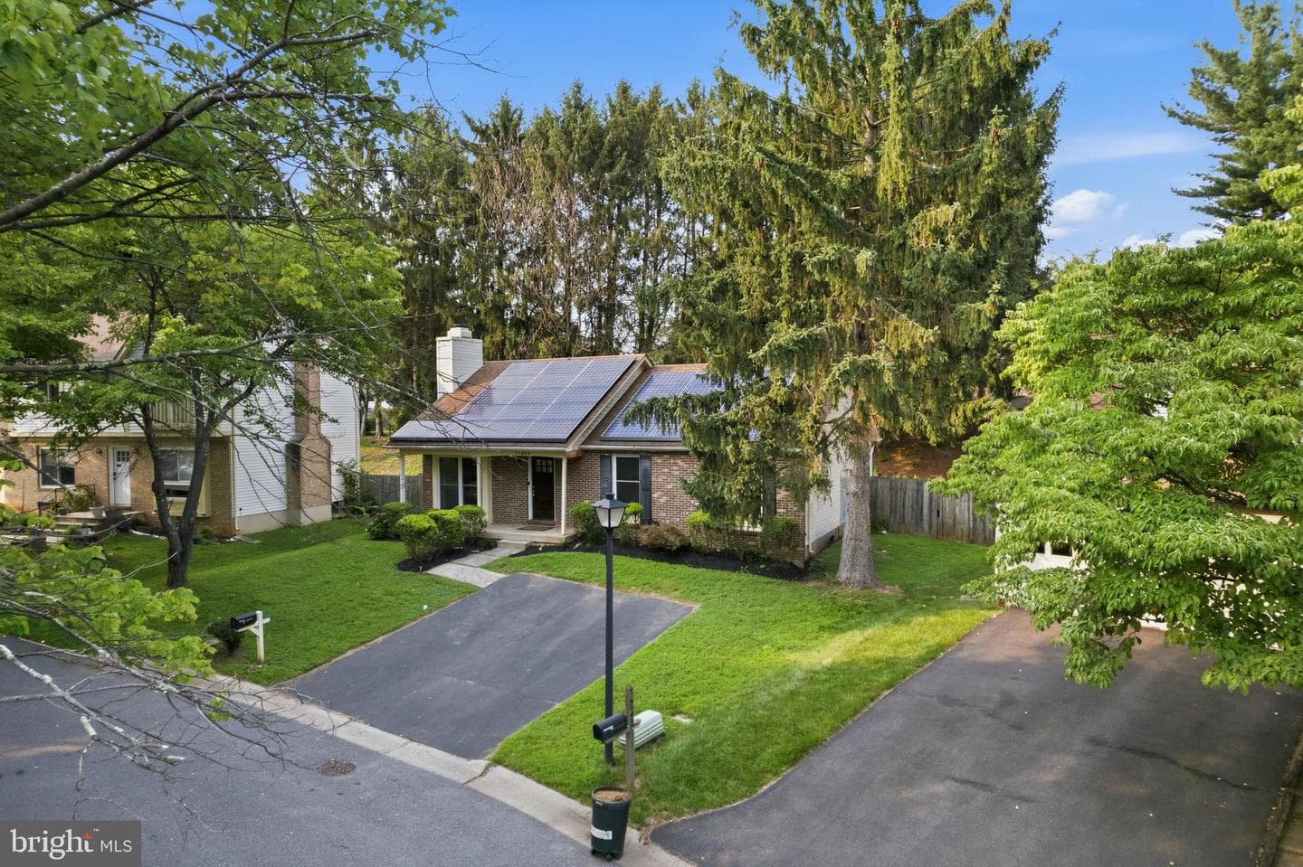 19044 Mcfarlin Drive photo 3