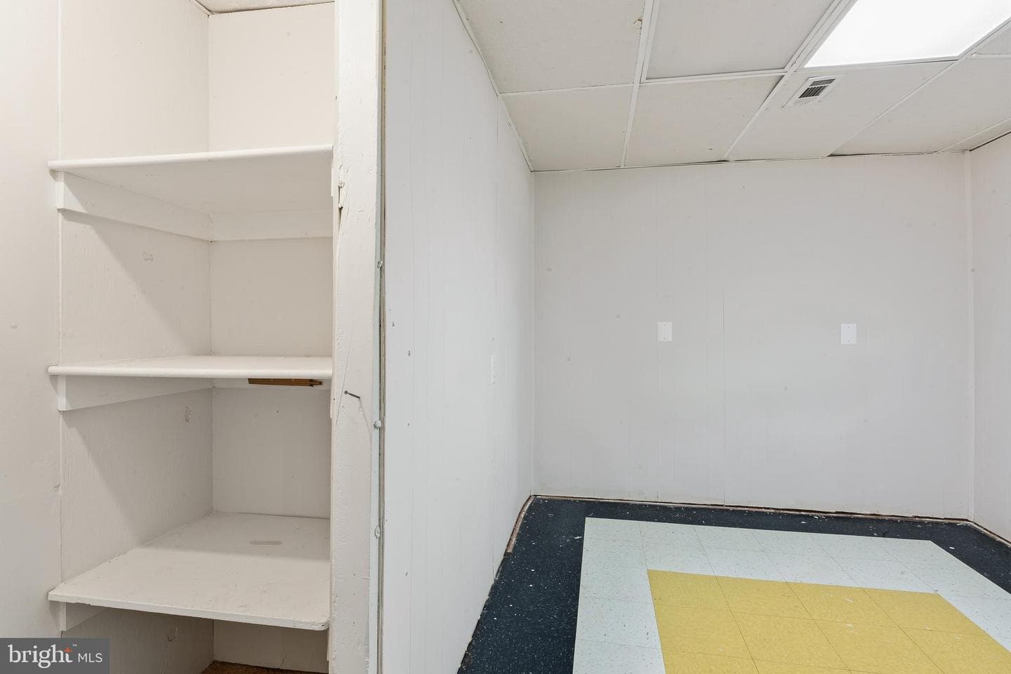 19044 Mcfarlin Drive photo 38