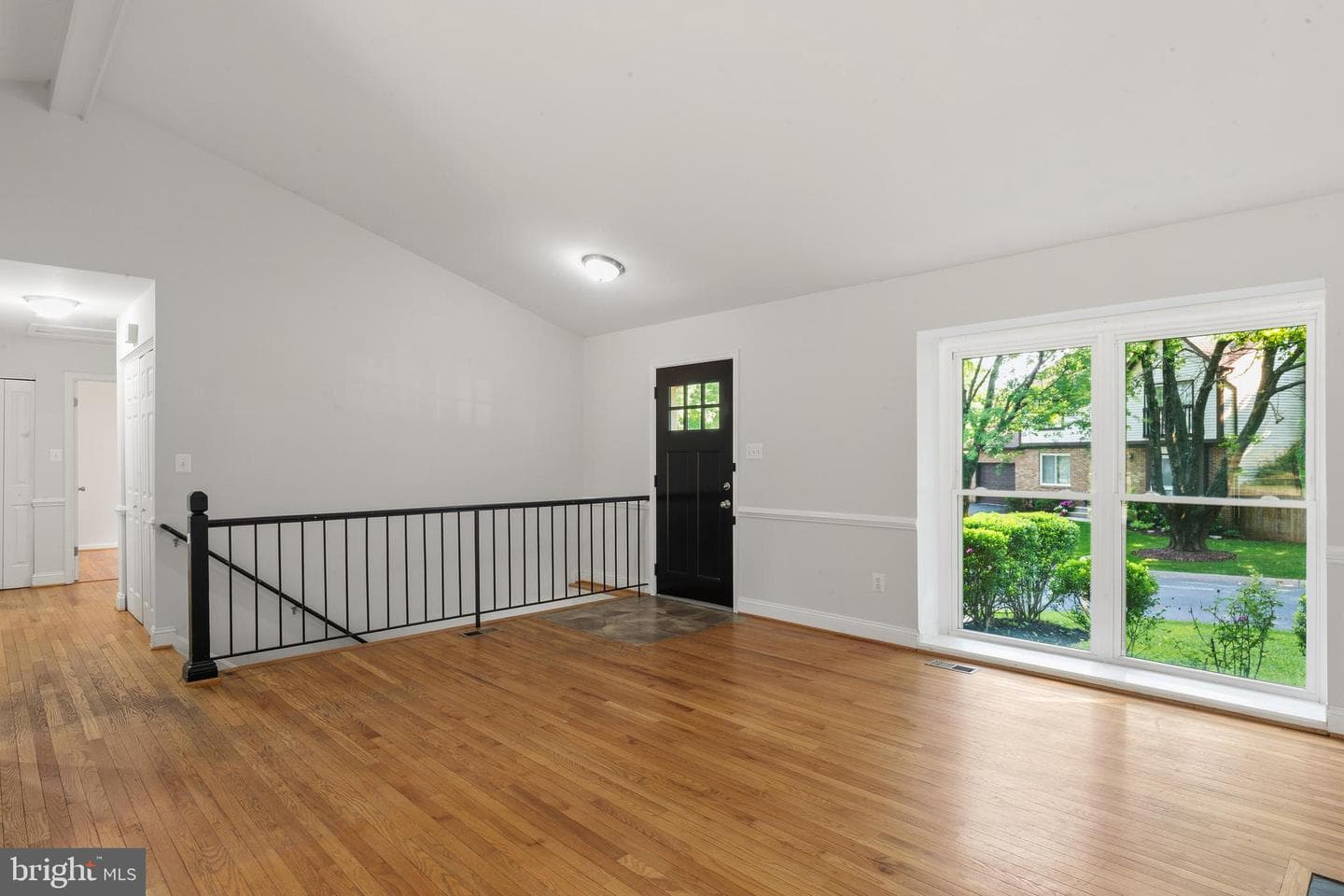 19044 Mcfarlin Drive photo 9