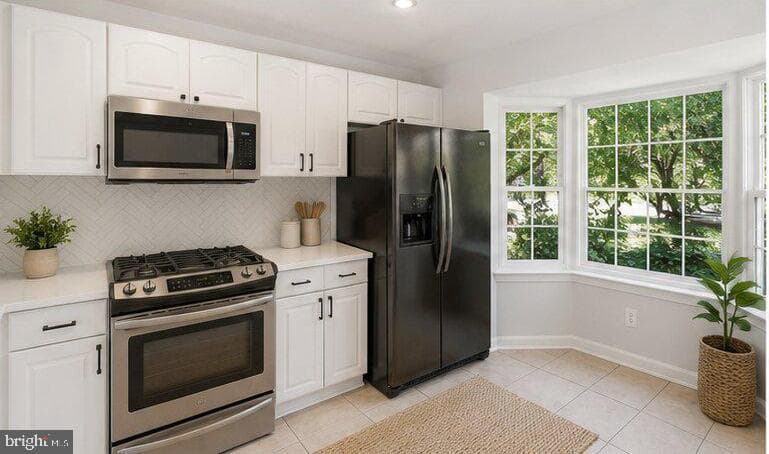 1026 Travis Lane photo 5
