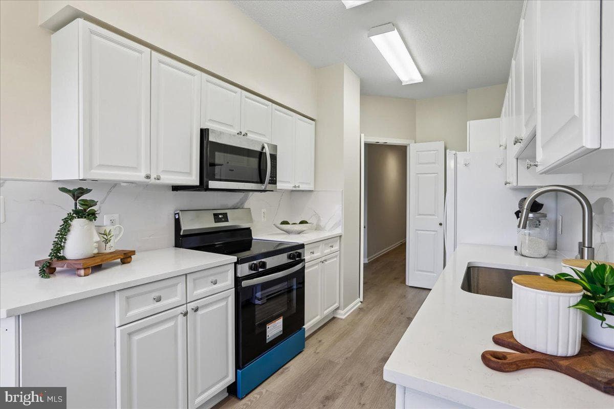 3210 N Leisure World Boulevard #401 photo 11