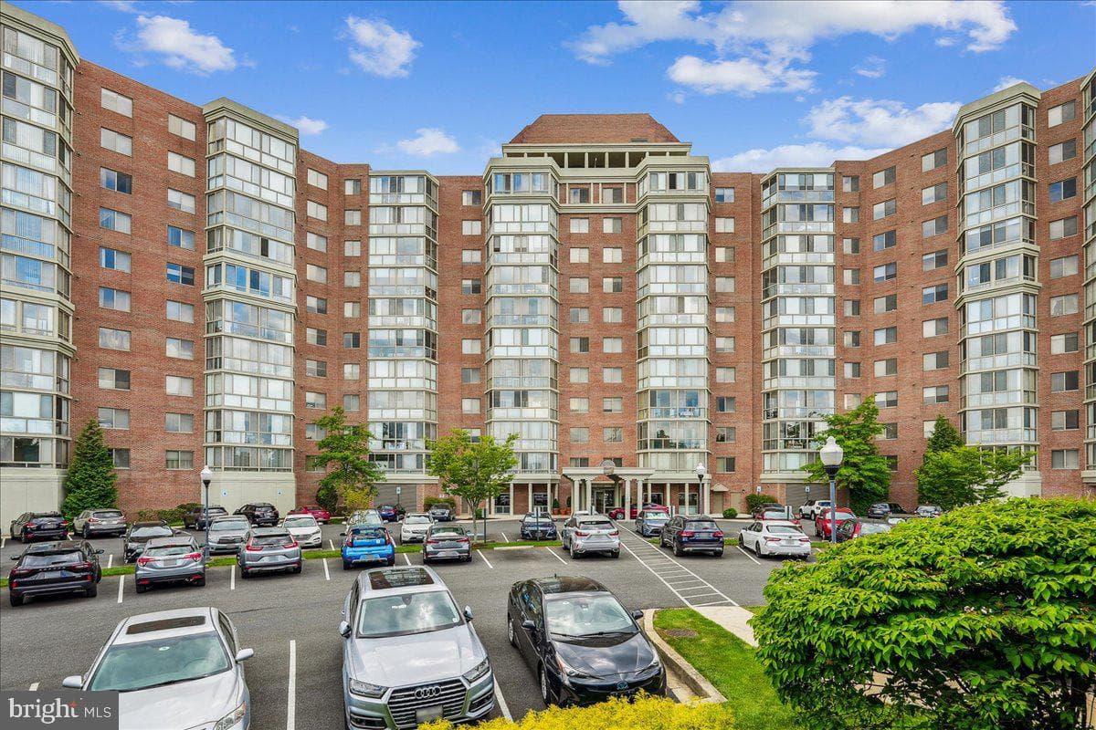 3210 N Leisure World Boulevard #401 photo 27