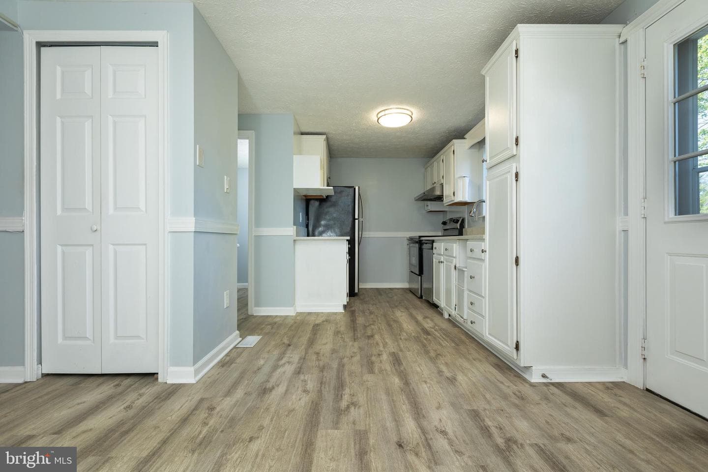 8828 Cross Country Place photo 11