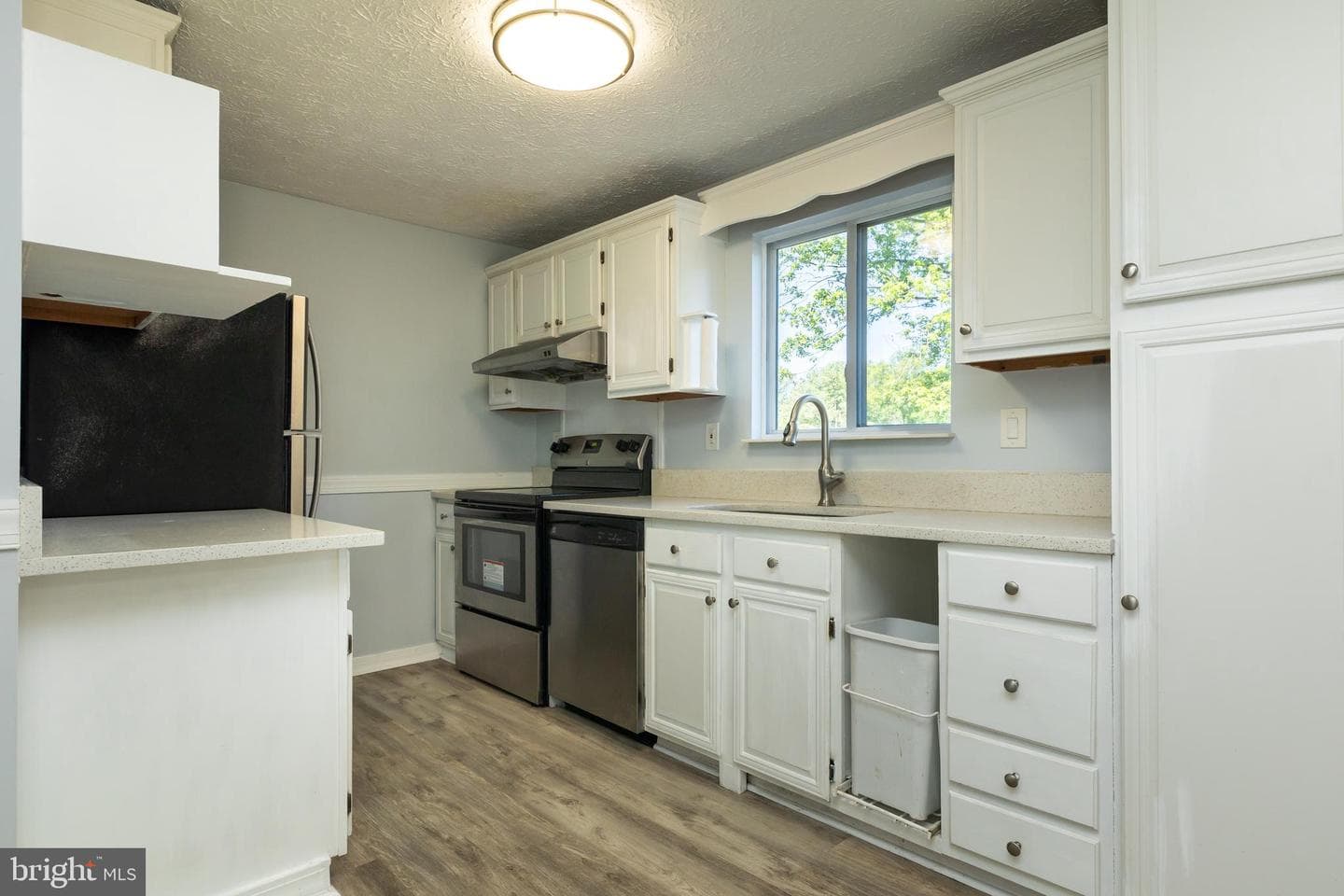 8828 Cross Country Place photo 14