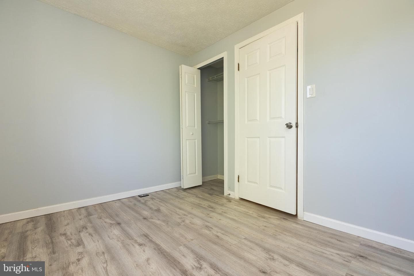 8828 Cross Country Place photo 20