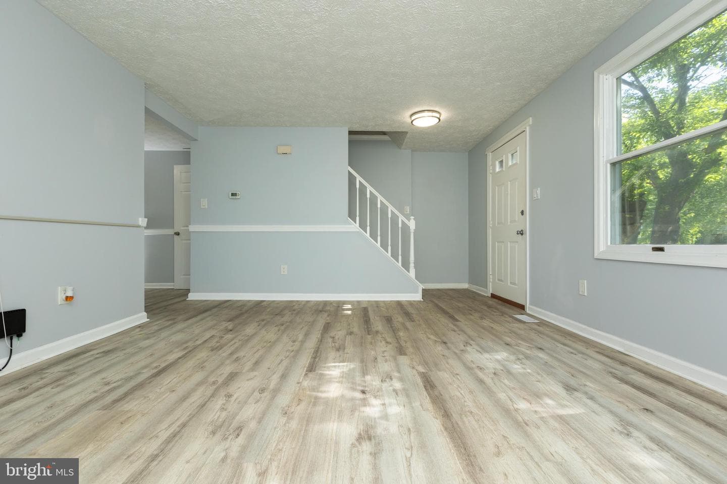 8828 Cross Country Place photo 5