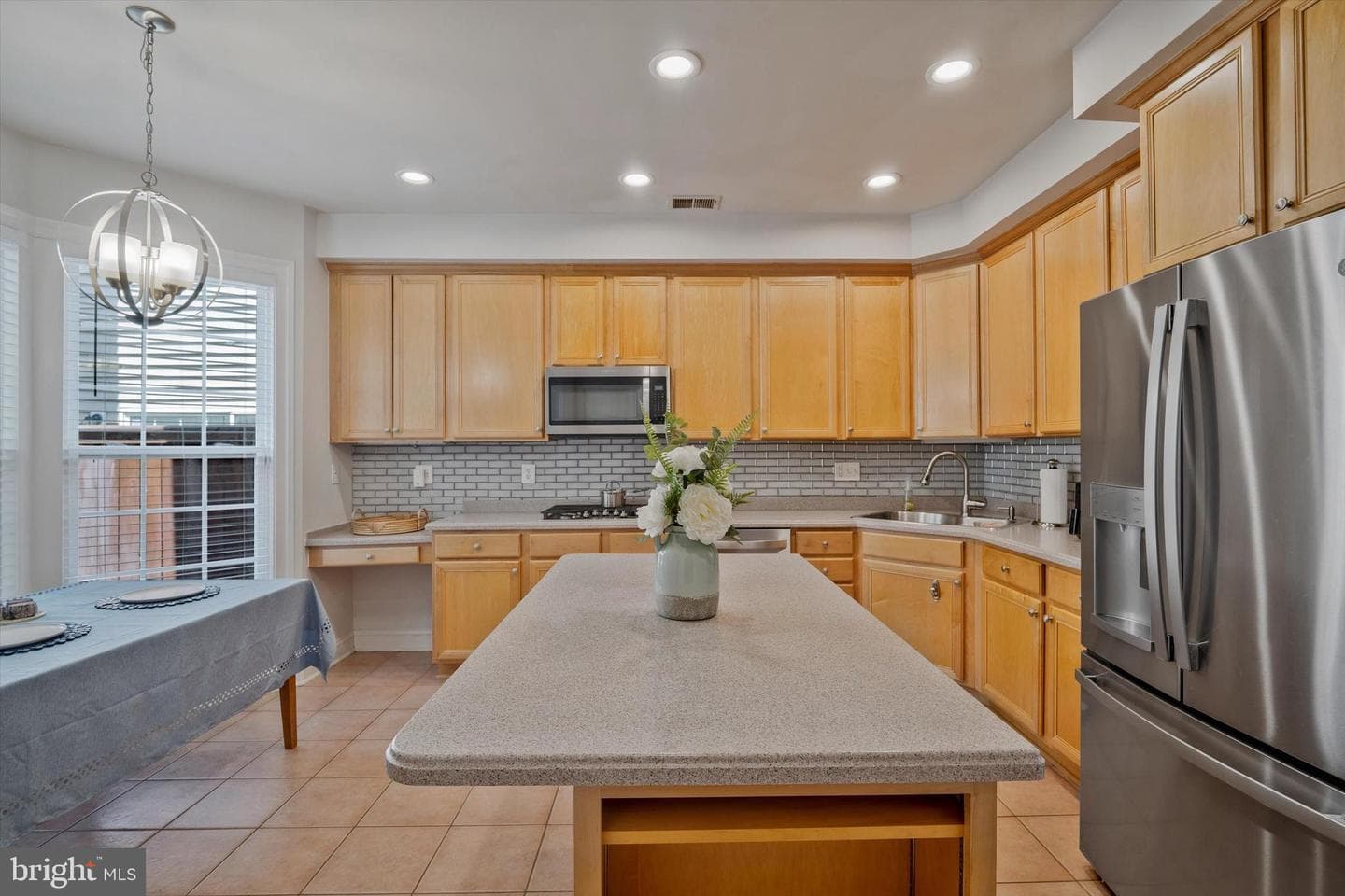 413 Longhorn Crescent photo 15