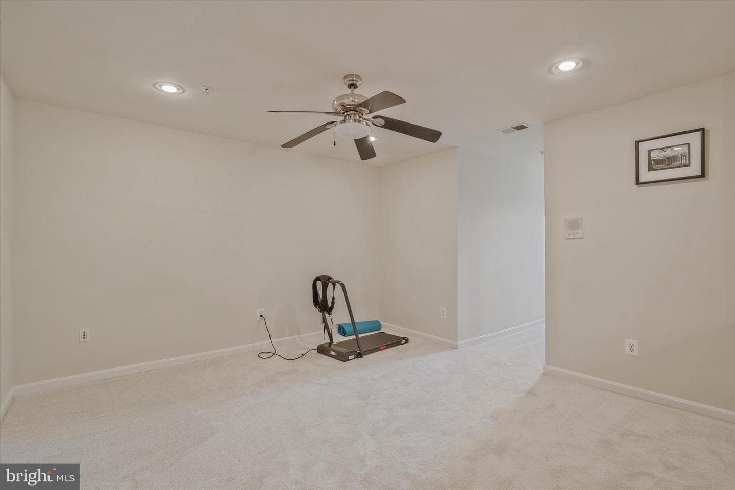 413 Longhorn Crescent photo 41