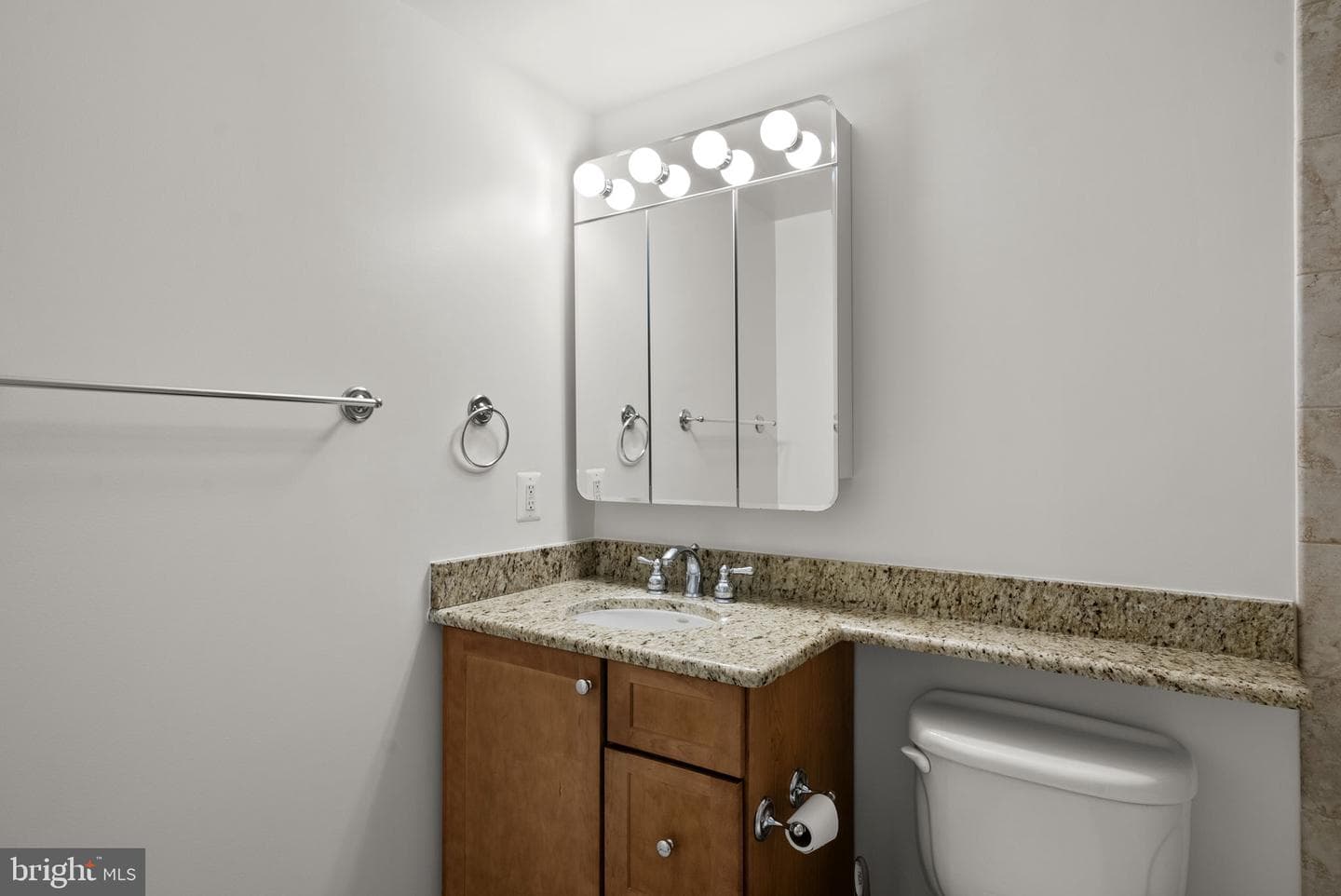 4801 Fairmont Avenue #909 photo 14