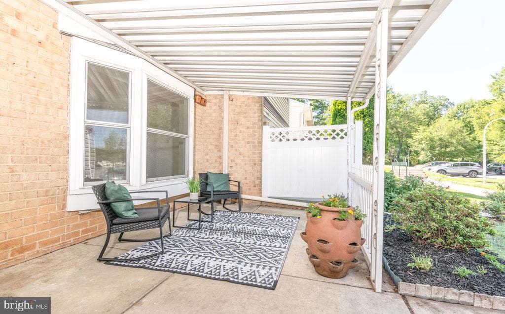 15046 Haslemere Court #263-D photo 4