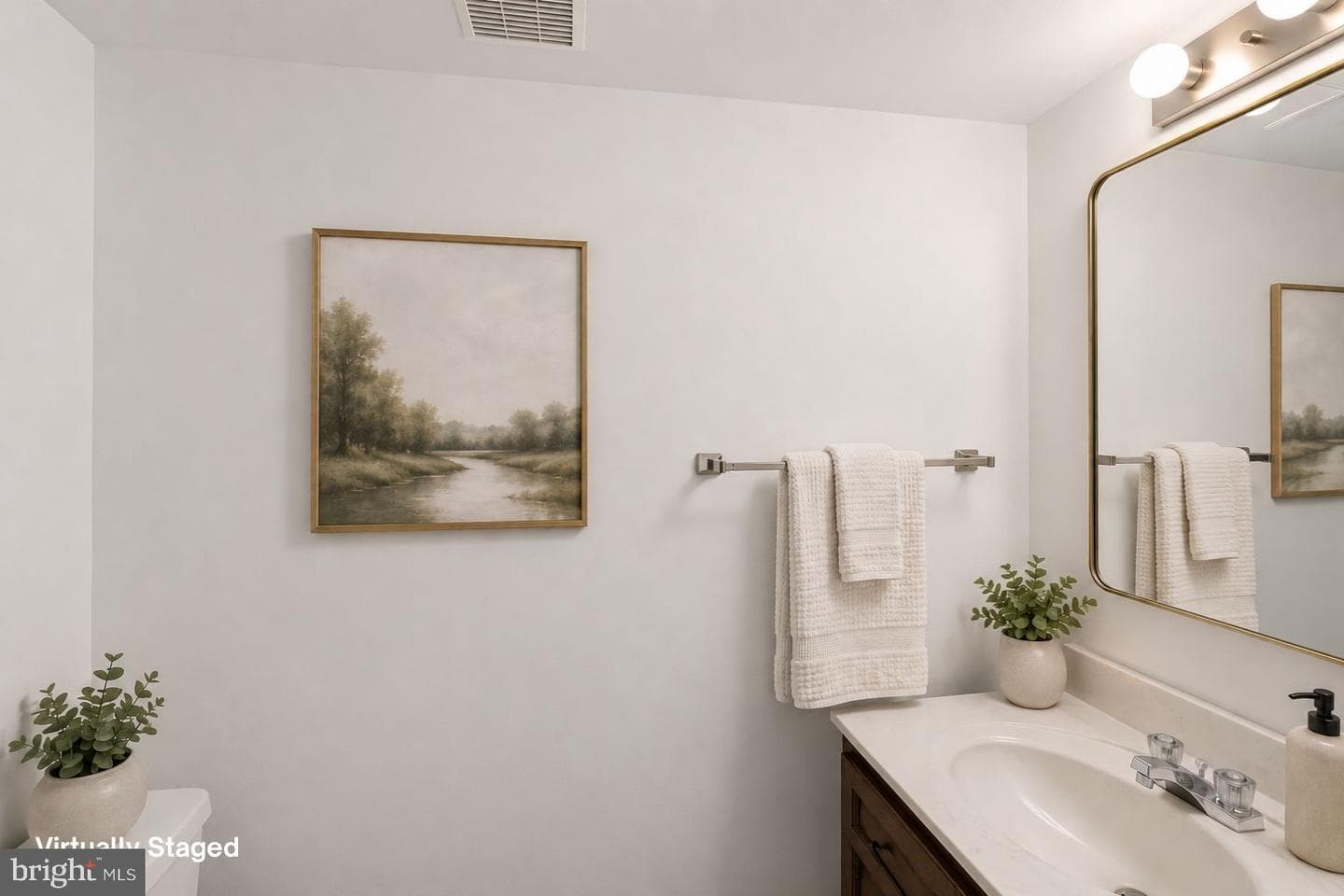 9801 Dairyton Court photo 22