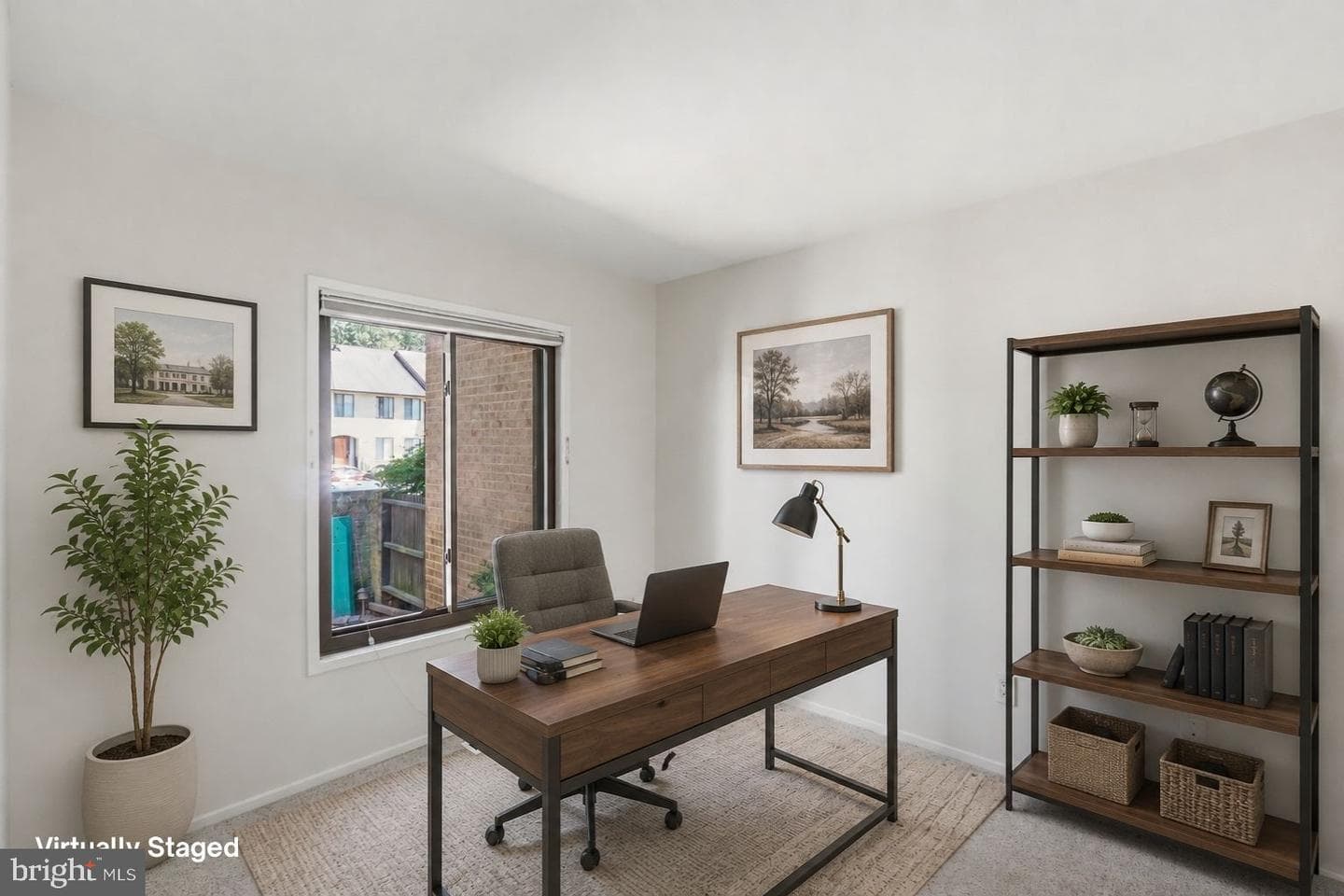 9801 Dairyton Court photo 4