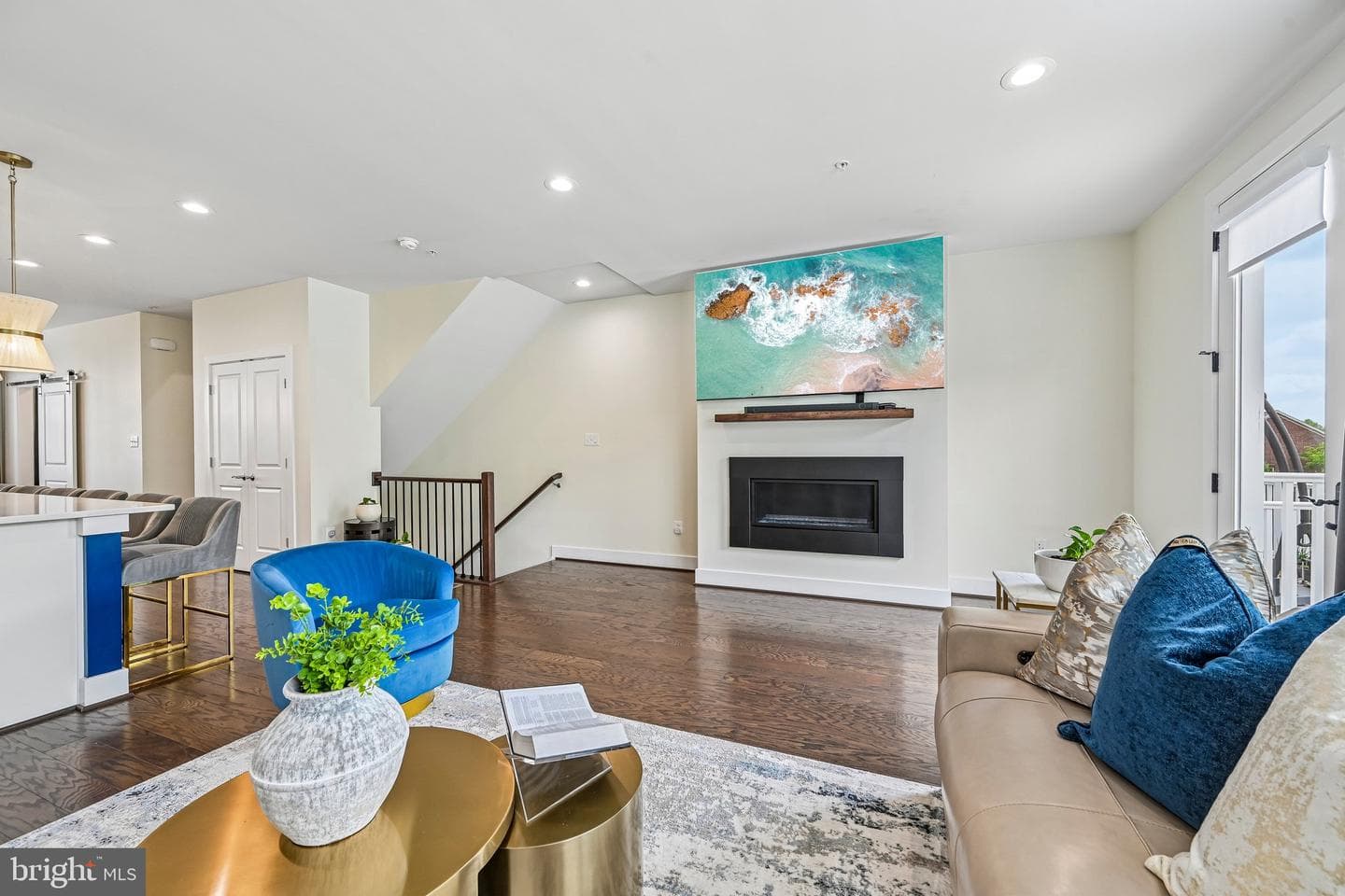 22510 Merganser Street photo 16