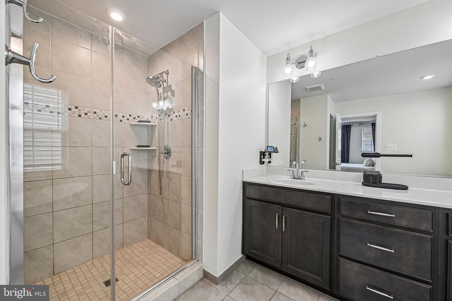 22510 Merganser Street photo 40