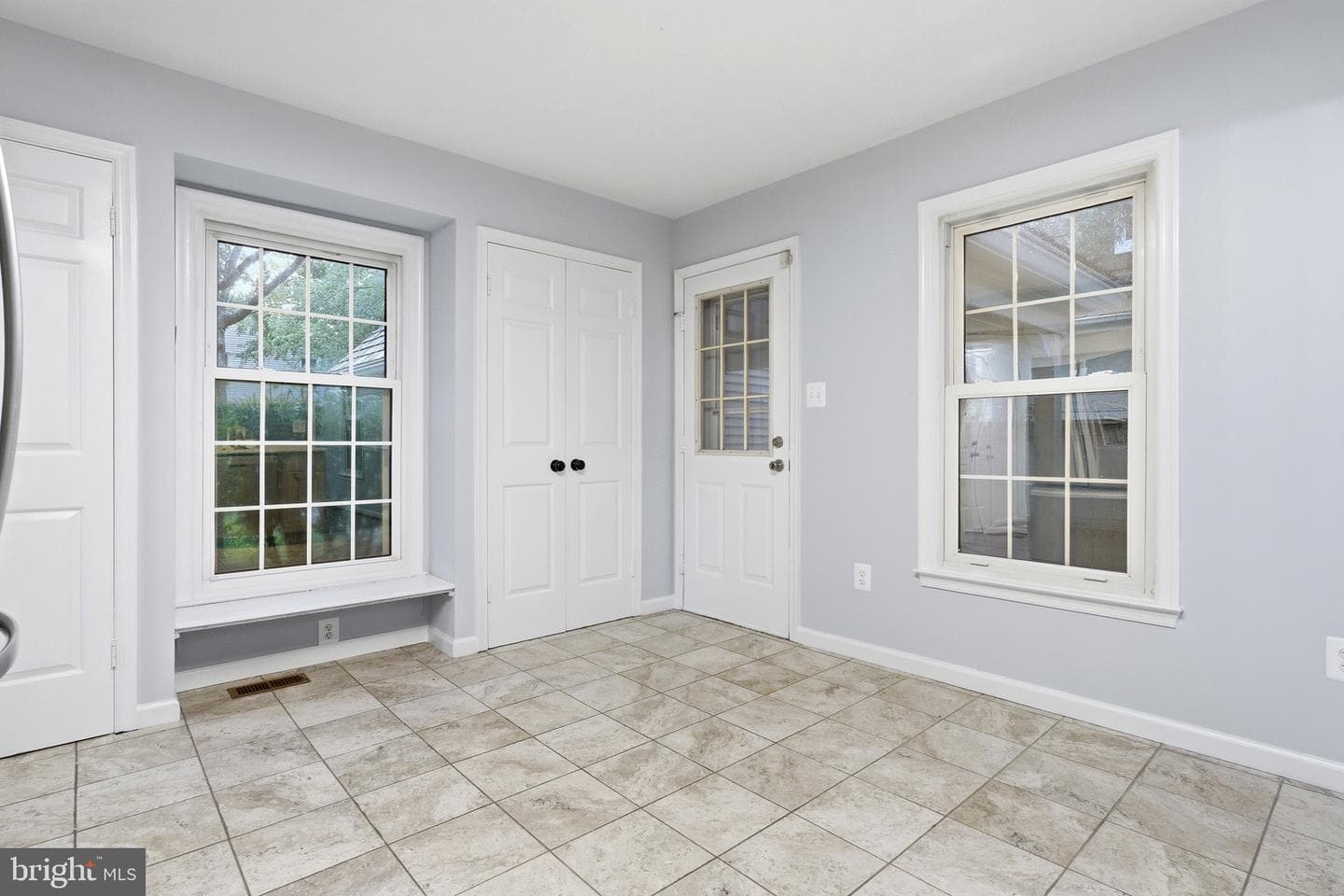 510 Saybrooke View Drive photo 19