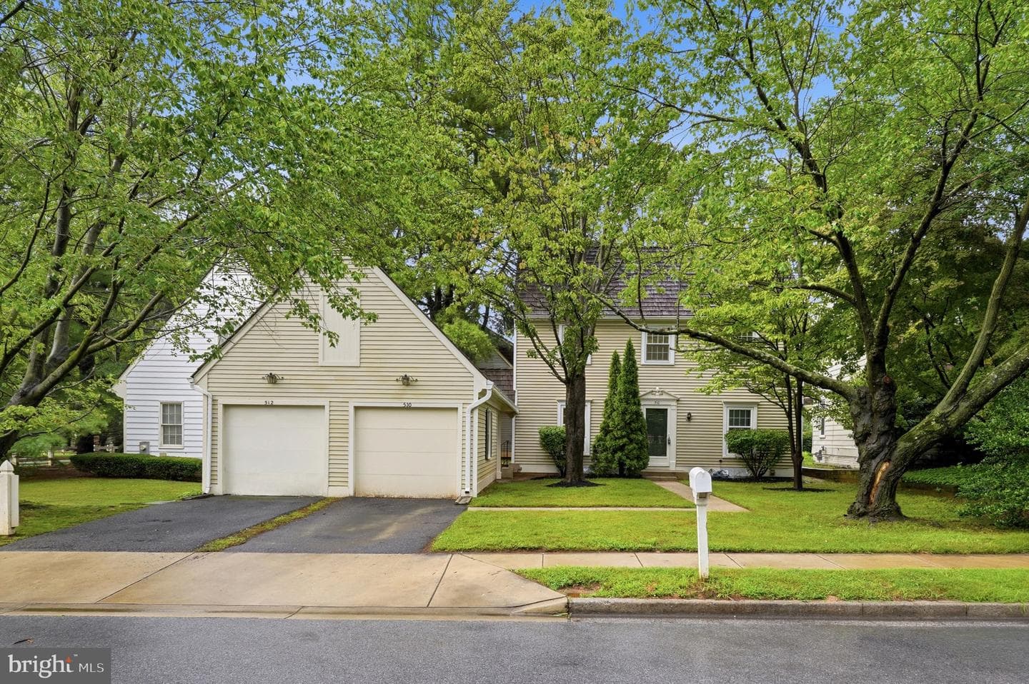 510 Saybrooke View Drive photo 3