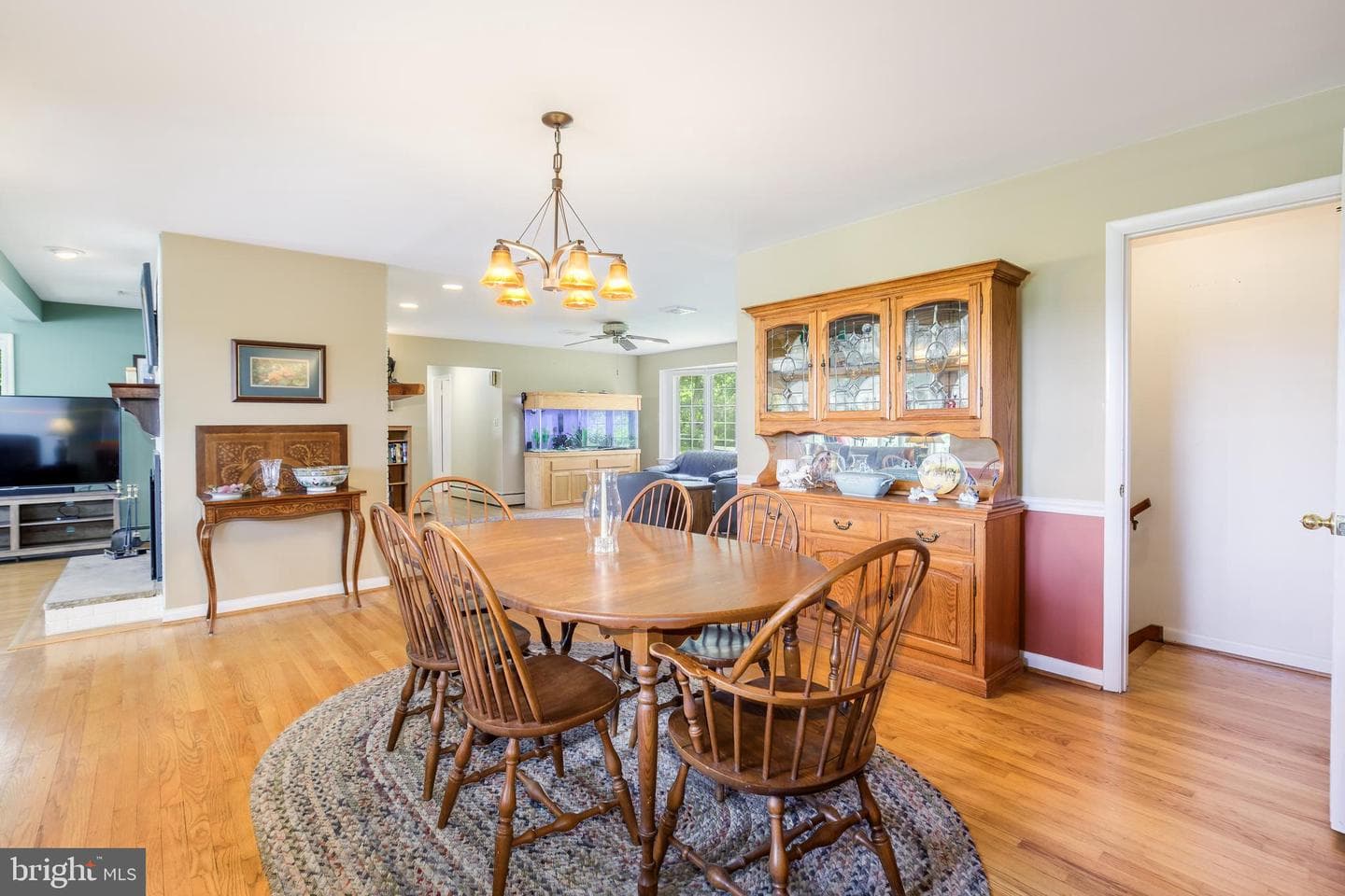 22520 Peach Tree Road photo 16