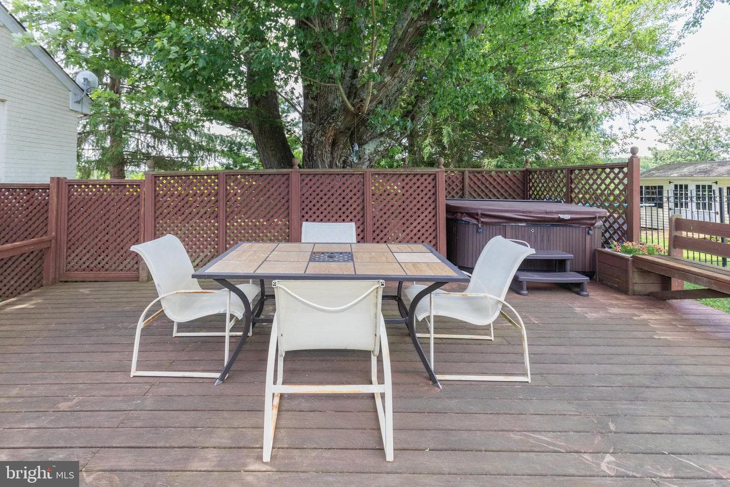 22520 Peach Tree Road photo 40