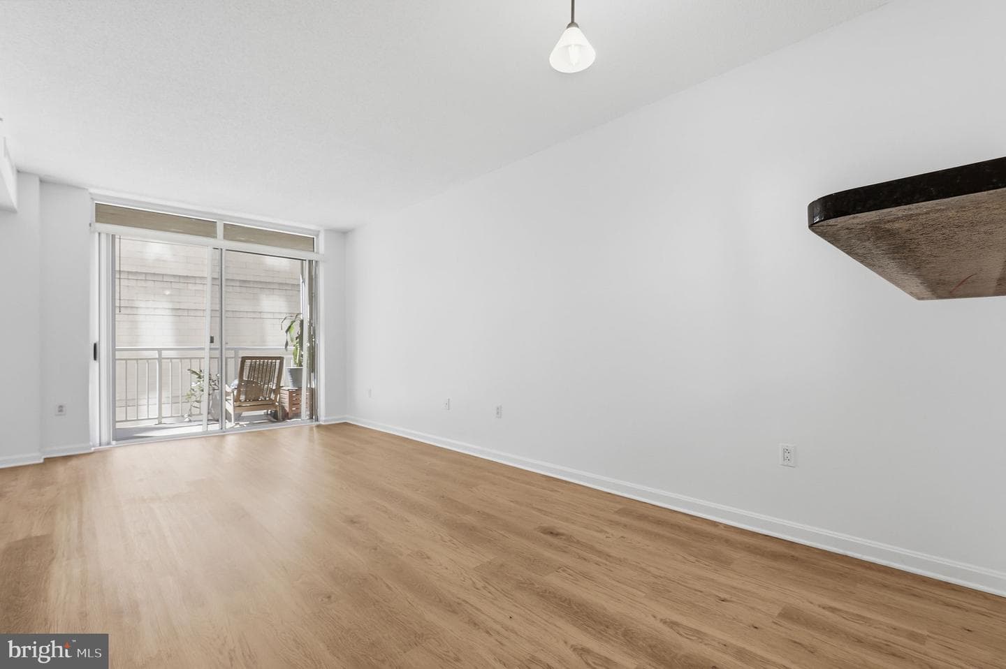 930 Wayne Ave # 201 photo 8