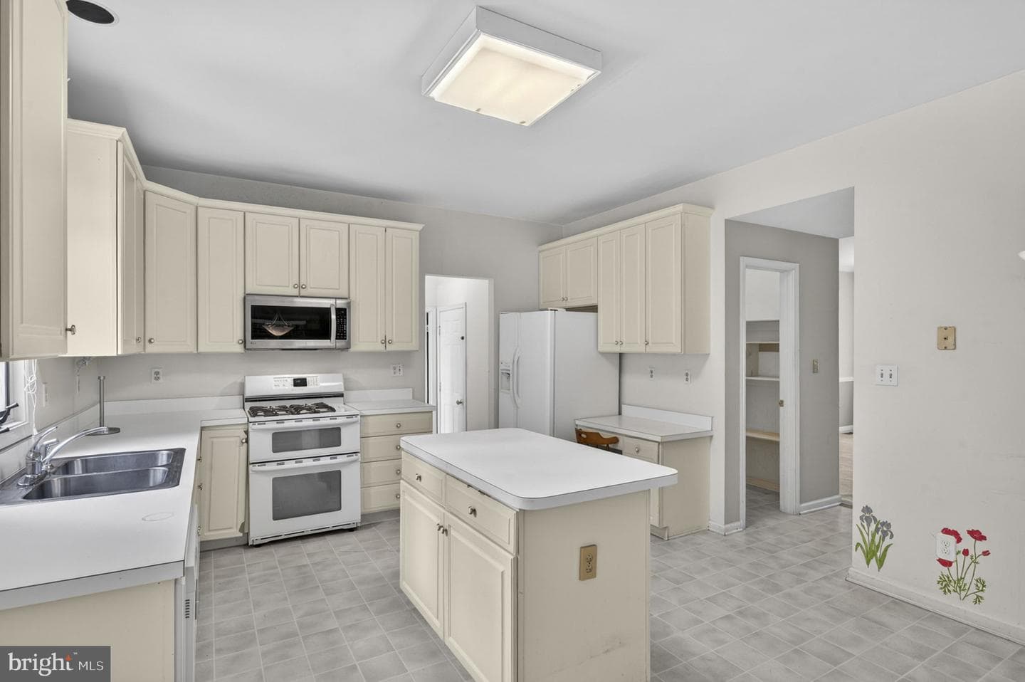 8200 Dry Ridge Road photo 21