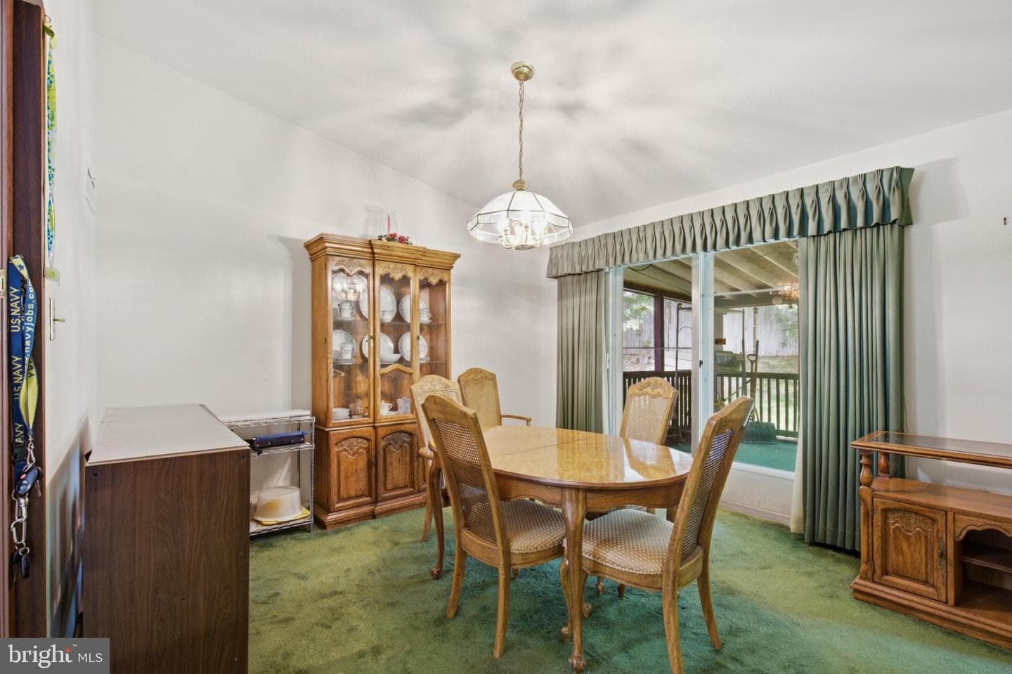 1011 Devere Drive photo 14
