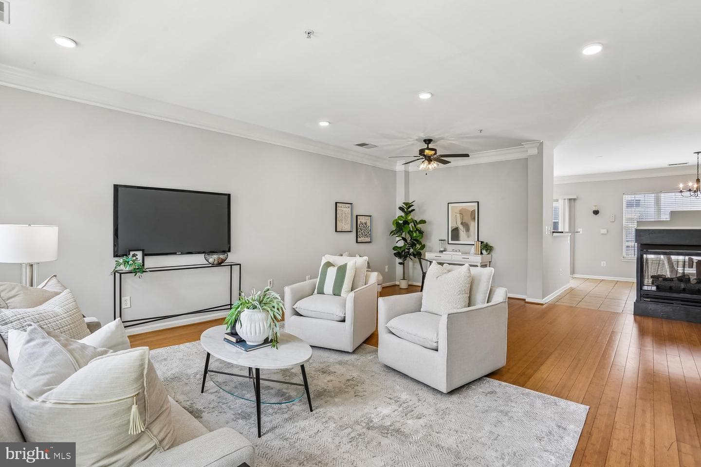 647 Main Street #647-B photo 6