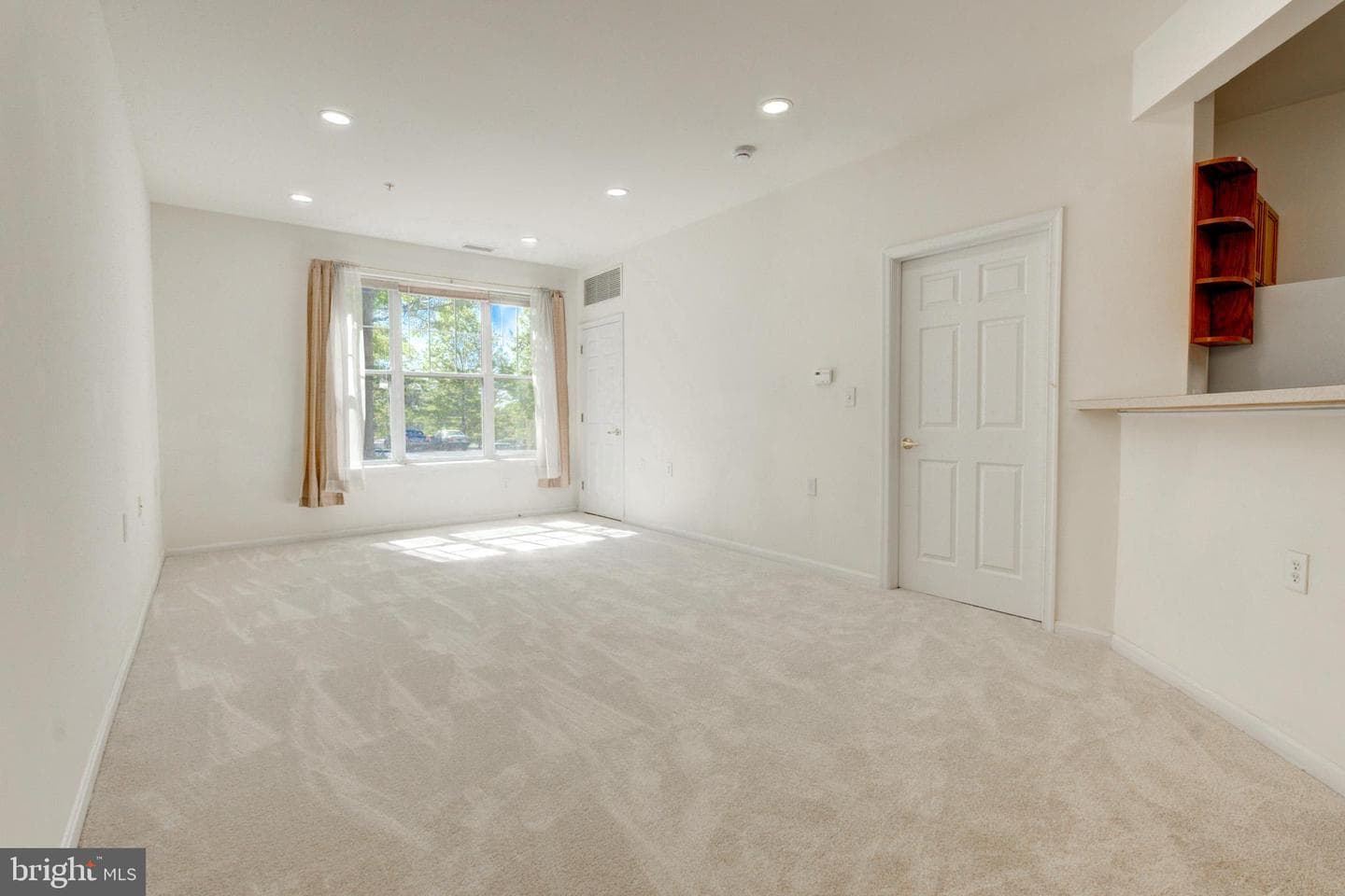 14241 Kings Crossing Boulevard #108 photo 6
