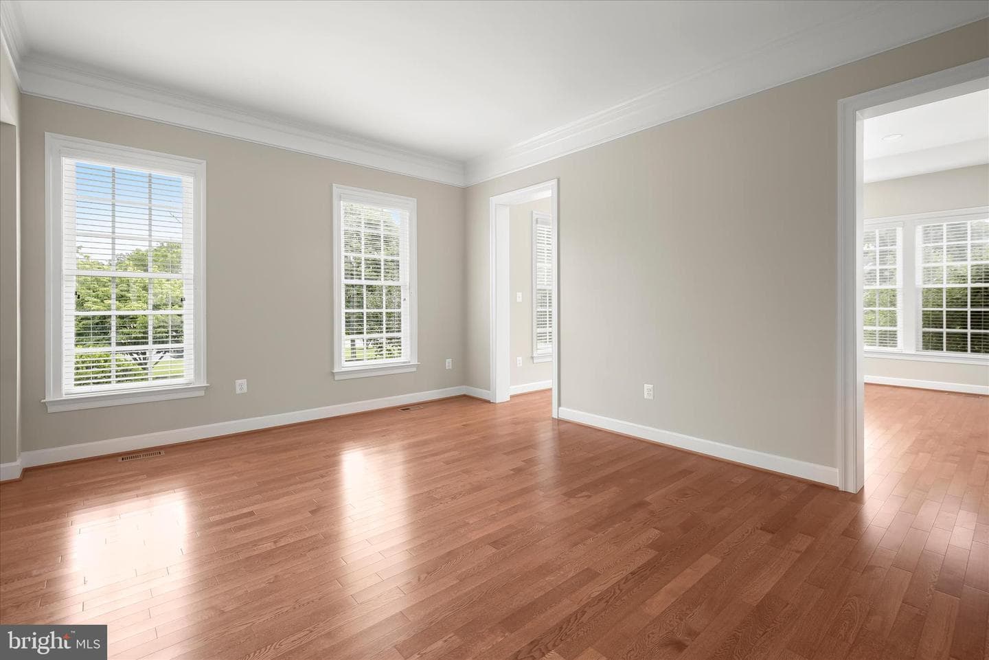 10130 Sycamore Hollow Lane photo 16