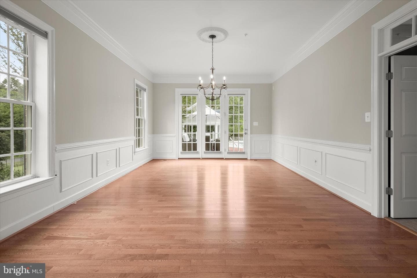 10130 Sycamore Hollow Lane photo 21
