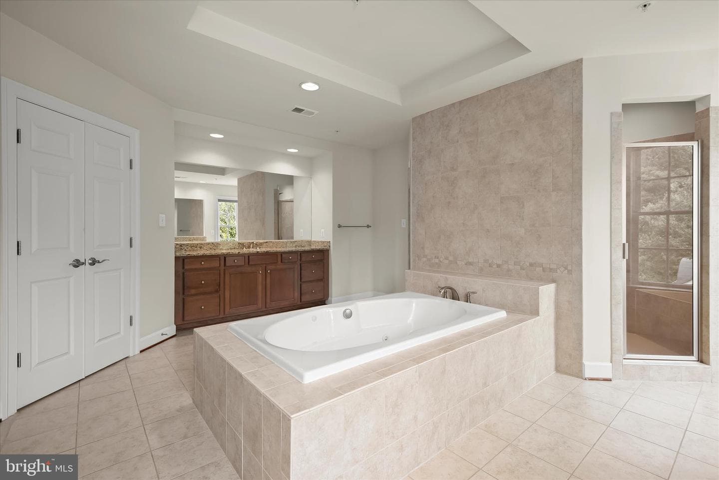 10130 Sycamore Hollow Lane photo 54