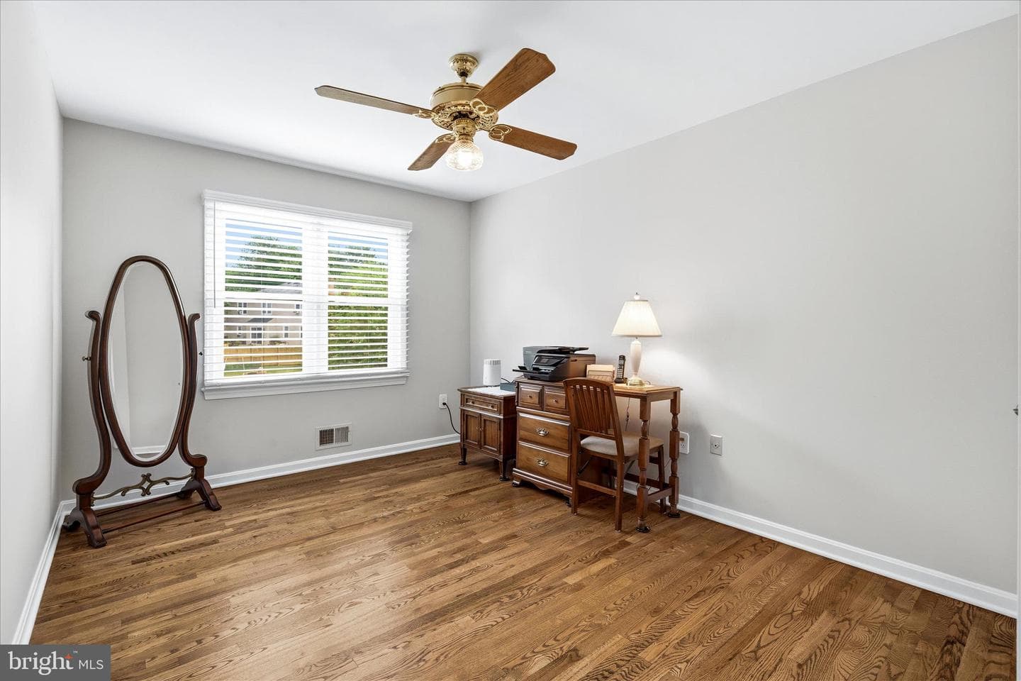 14717 Laurelwood Lane photo 35