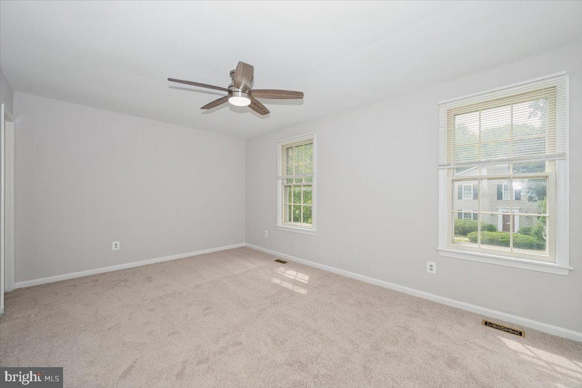 10113 Maple Leaf Drive photo 24