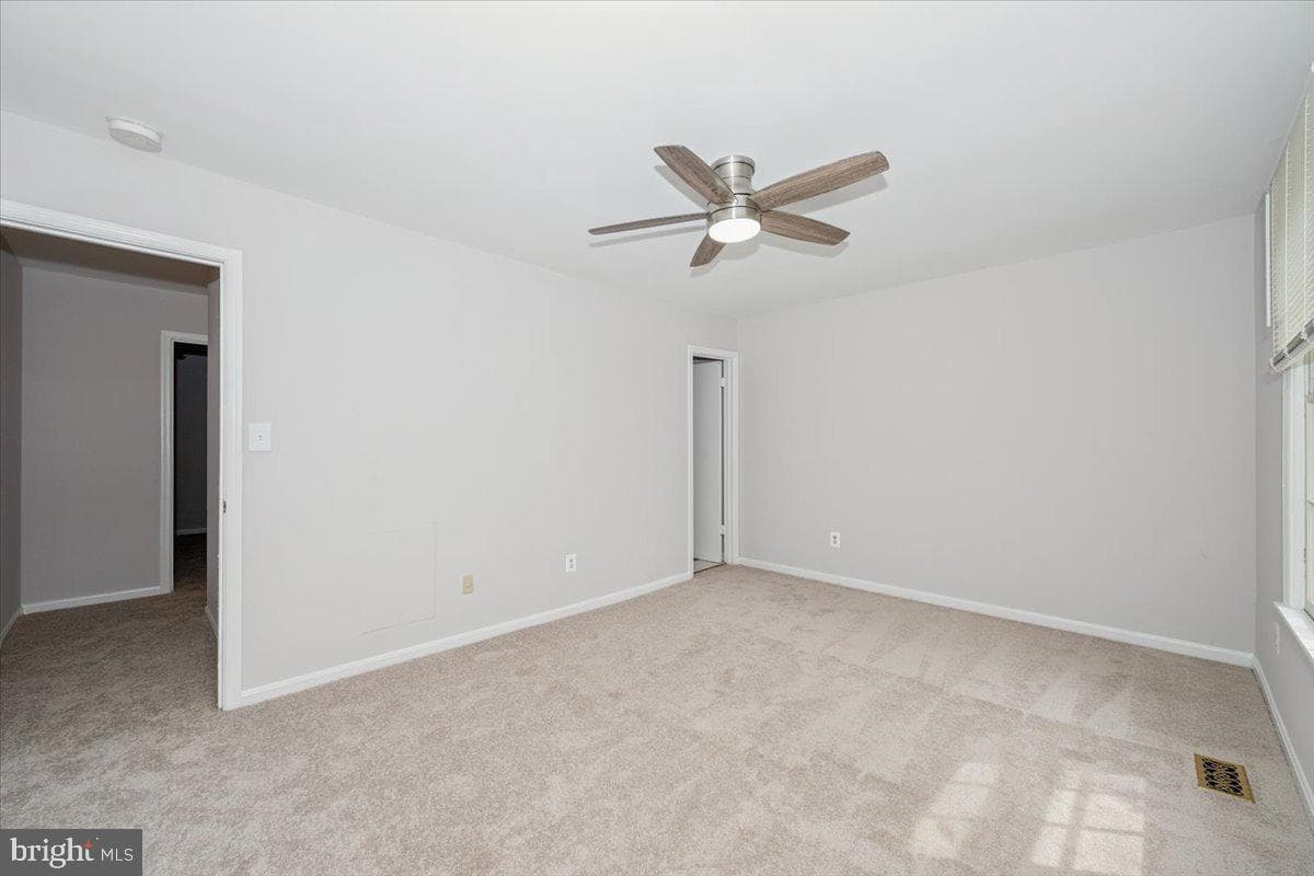 10113 Maple Leaf Drive photo 28