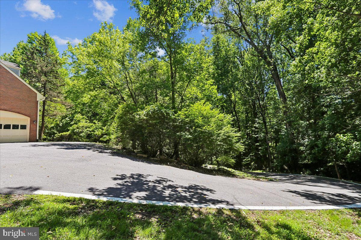 11720 Glen Court photo 101