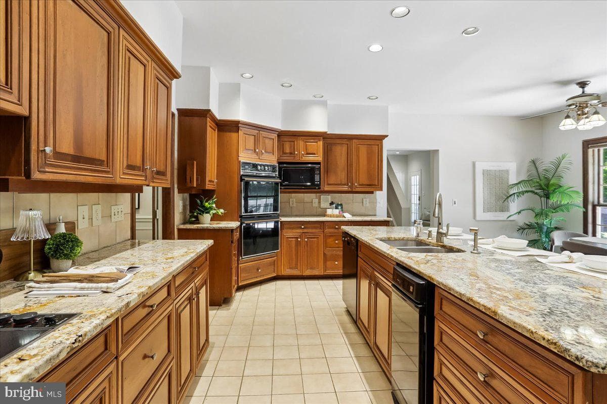 11720 Glen Court photo 40