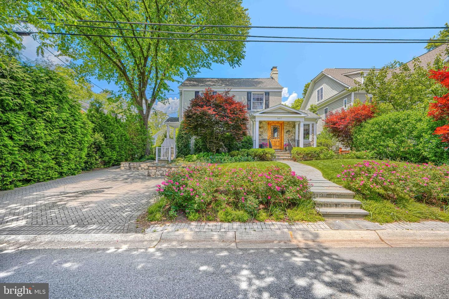 5617 Northfield Road photo 2