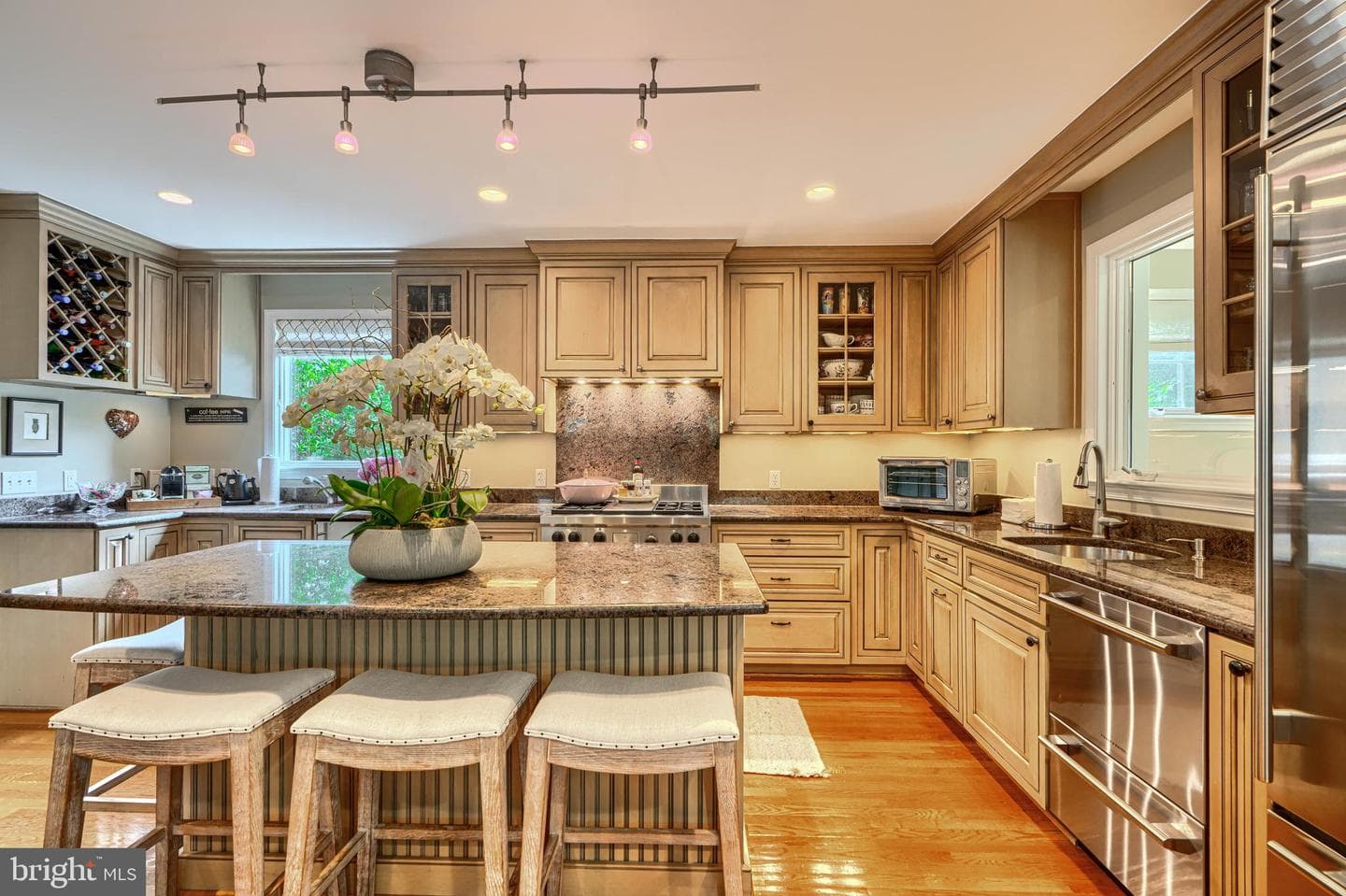 5617 Northfield Road photo 24