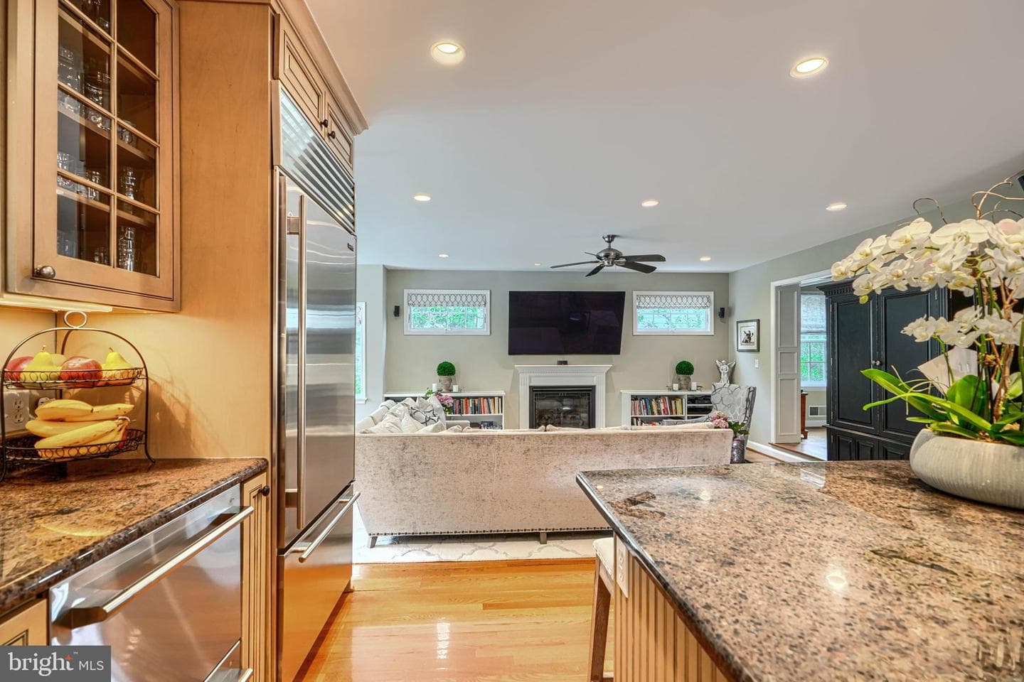 5617 Northfield Road photo 25
