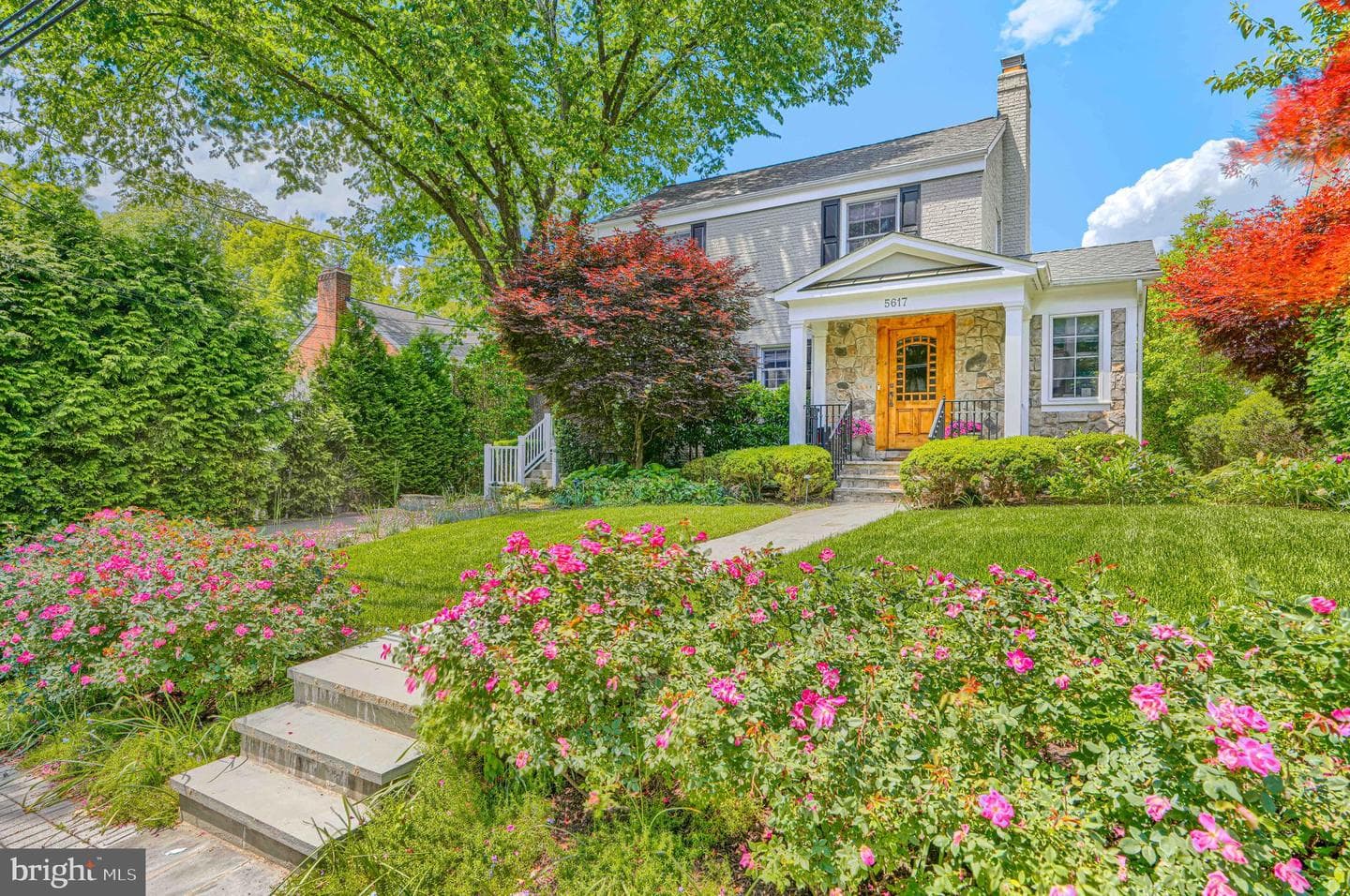 5617 Northfield Road photo 3