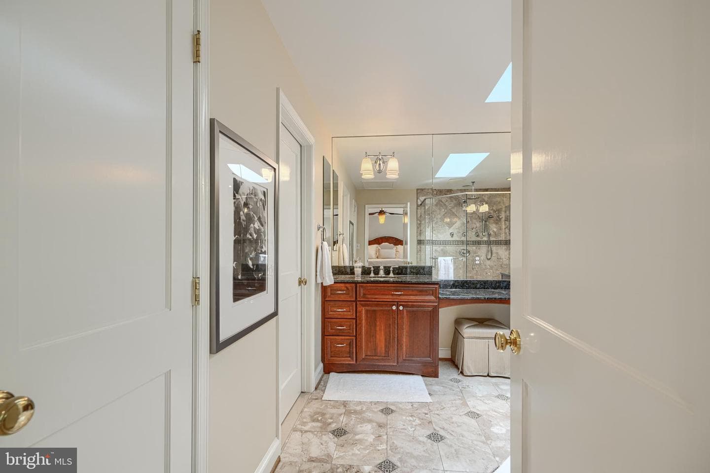5617 Northfield Road photo 37
