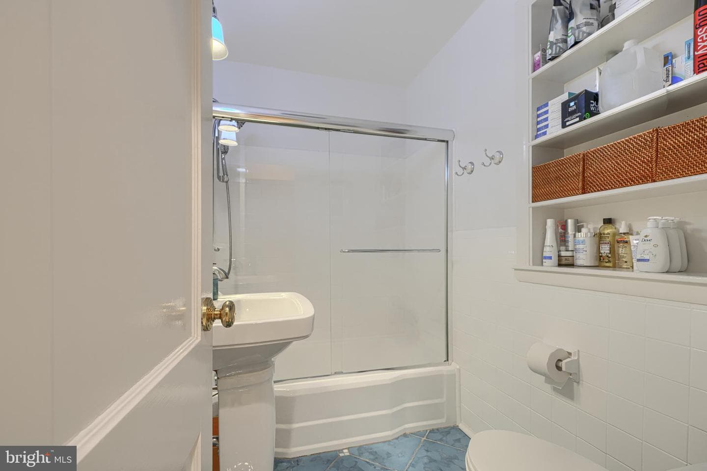 5617 Northfield Road photo 50